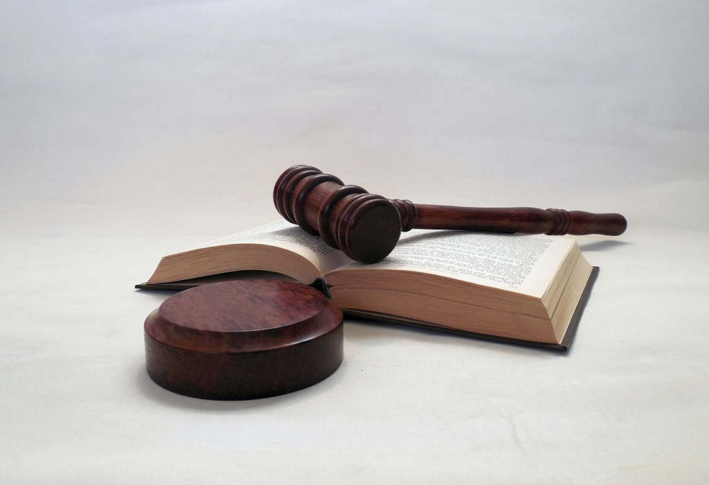 The Essential Role of Notary Services in Legal and Business Transactions